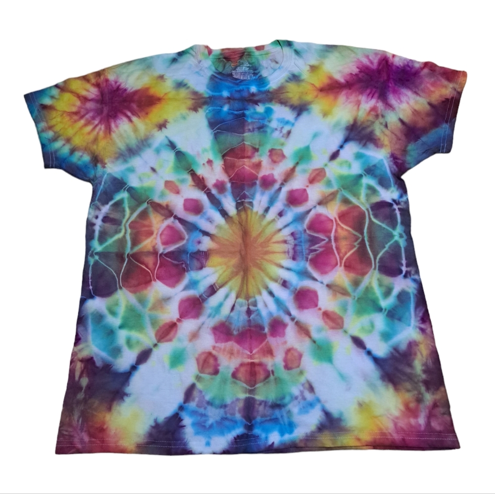 Hand Dyed Men's Kaleidescope Tie Dye L